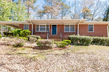 6120 Longino Dr Union City, GA 30291